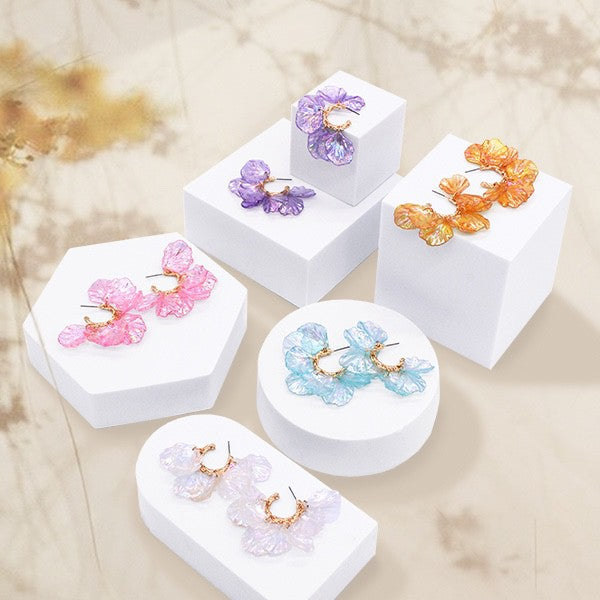 PETAL STUD EARRINGS