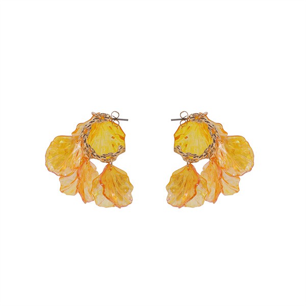 PETAL STUD EARRINGS