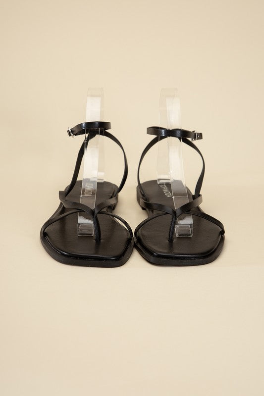 ELLIE FLAT SANDALS